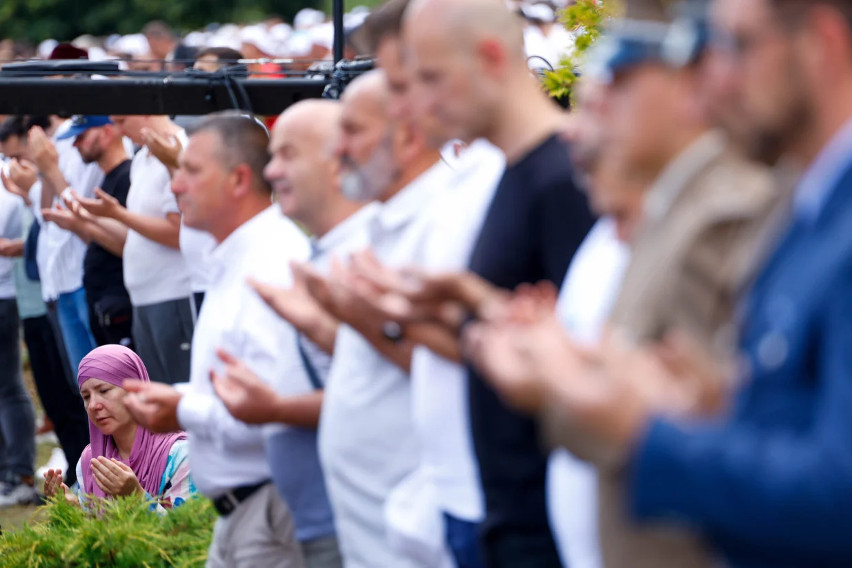 Potoćari kolektivna dženaza 30 godina/Damir Deljo