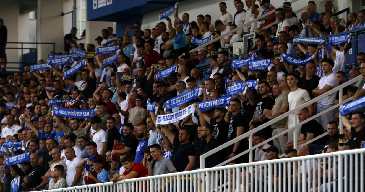 Navijači FK Novi Pazar (FOTO: Sanel Konjhodžić/Sport1)