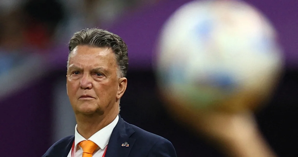 Louis van Gaal (FOTO: REUTERS/Kai Pfaffenbach/File Photo)