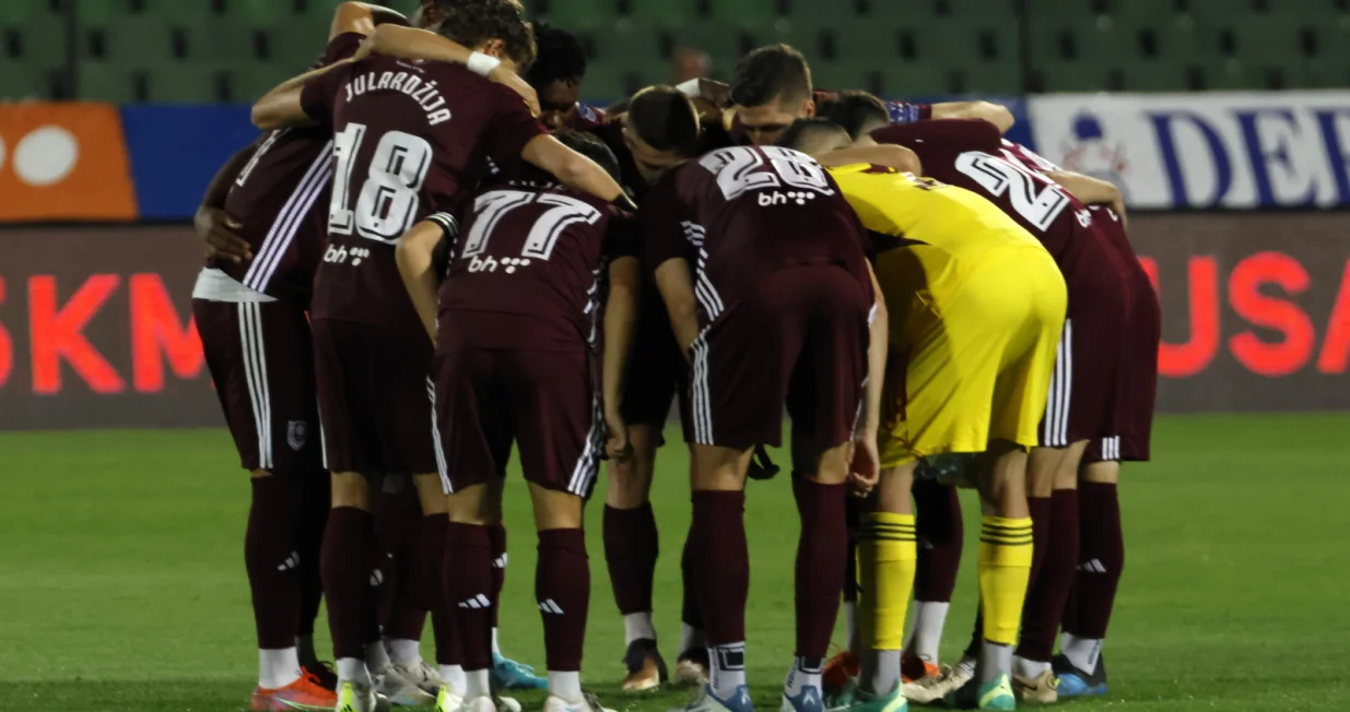 Sarajevo - VeležMuhamed ŠahinovićElvir DurakovićRenan OliveiraFrancis KyeremehEdin JulardžijaAmar BeganovićVinko SoldoDaniel AvramovskiMarin AničićMuhamed BuljubašićAlmedin Ziljkić