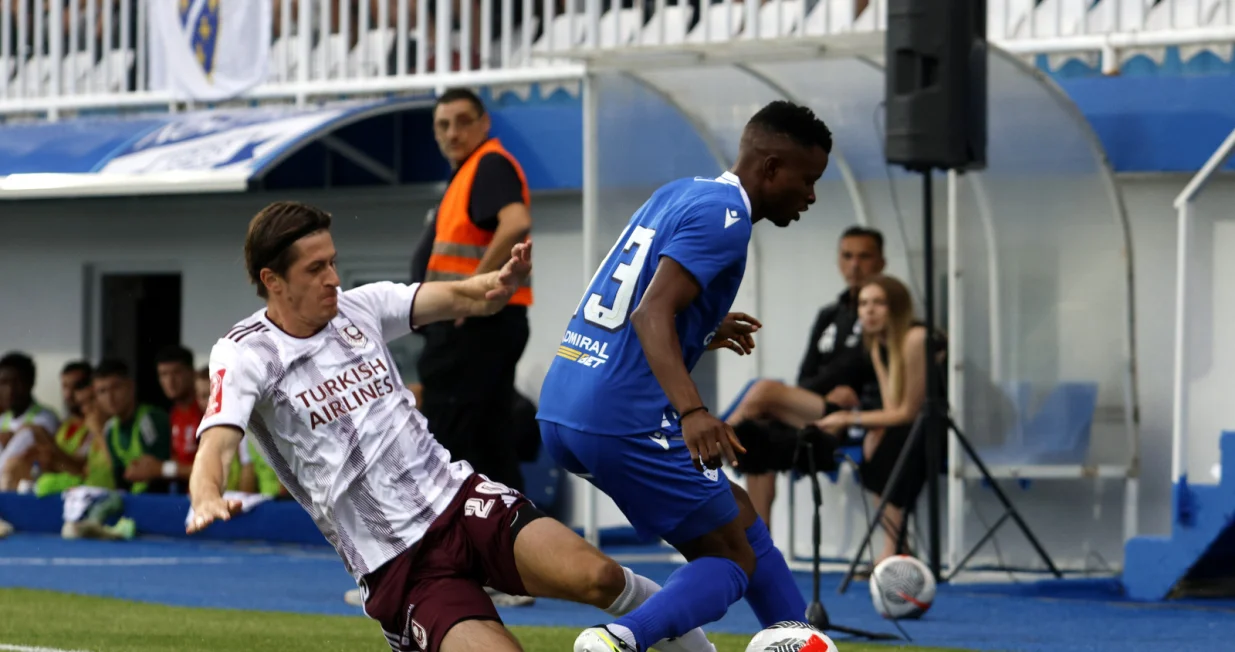 Elvir Duraković i Adetunji Adeshina (FOTO: Sanel Konjhodžić/Sport1)