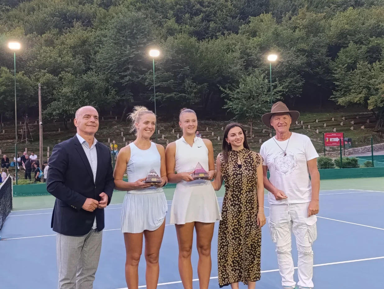 Izet Rađo, Ema Burgić, Katarina Kuzmova Aida Zukić Šetkić, Semir Osmanagić (FOTO: Nusret Smajović)