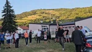 Nenad Nešić pokazao snagu, bacao kamen s ramena/