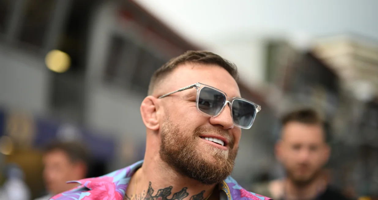 epa09982207 Irish professional mixed martial artist Conor McGregor arrives for the qualification of the Formula One Grand Prix of Monaco at the Circuit de Monaco in Monte Carlo, Monaco, 28 May 2022. EPA/CHRISTIAN BRUNA
