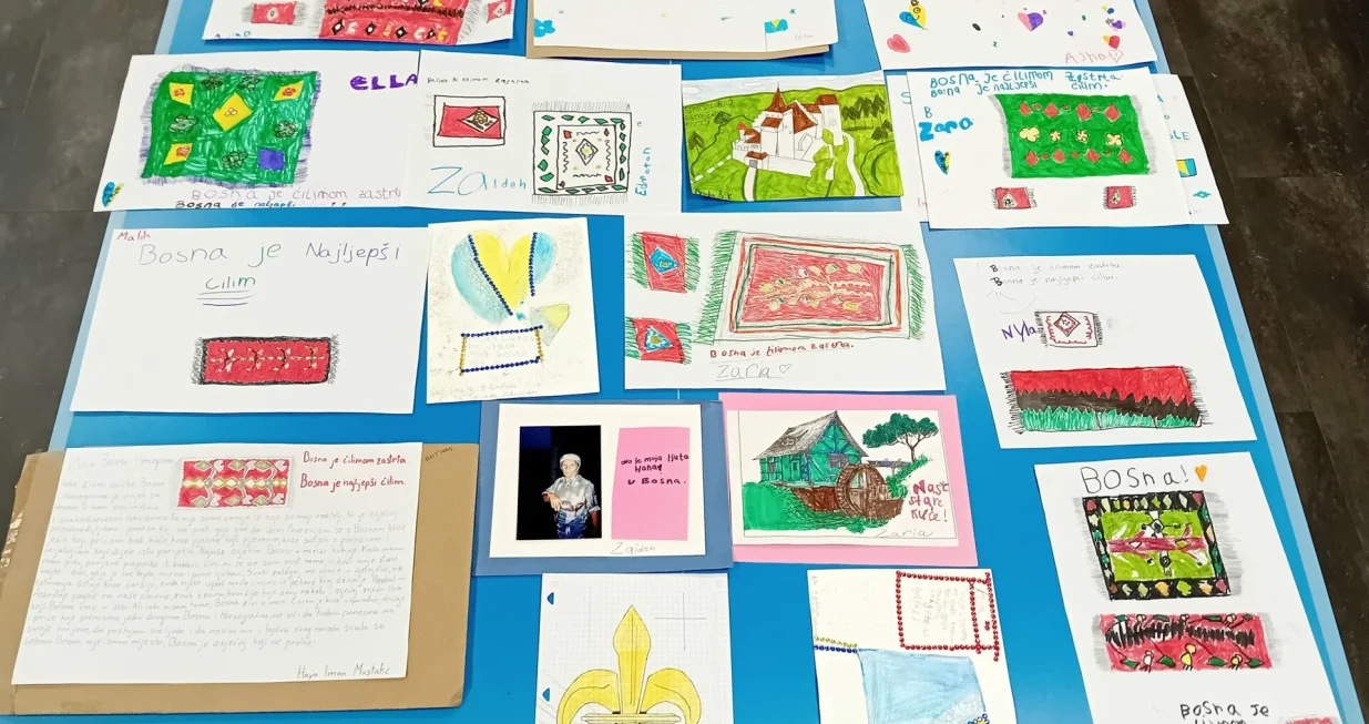 Dio već pristiglih radova iz Kanade; na tradicionalni konkurs Saveza dopunskih škola BiH u dijaspori za najbolje literarne i likovne radove učenika u 2025. godini//