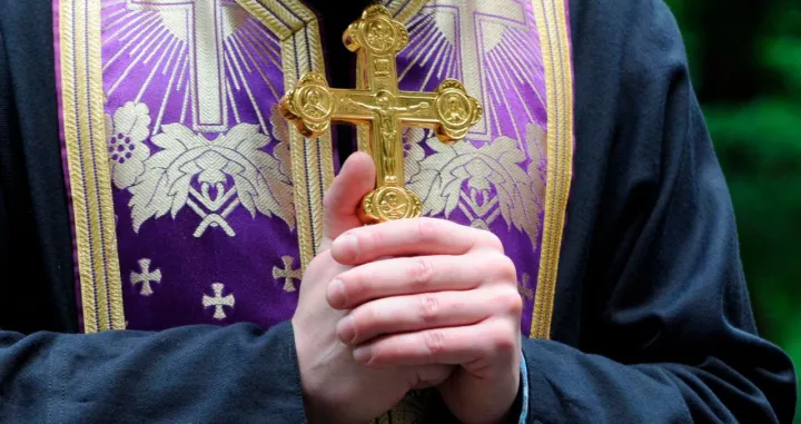 Crkva je optužena za surađivanje sa neprijateljem/ Ilustracija/