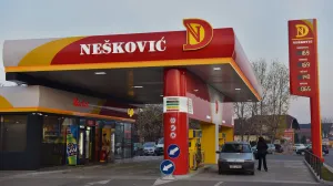 Nešković petrol, pumpa, benzinska/