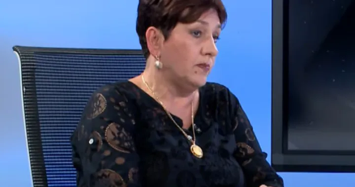 Alma Čolo:/Screenshot/