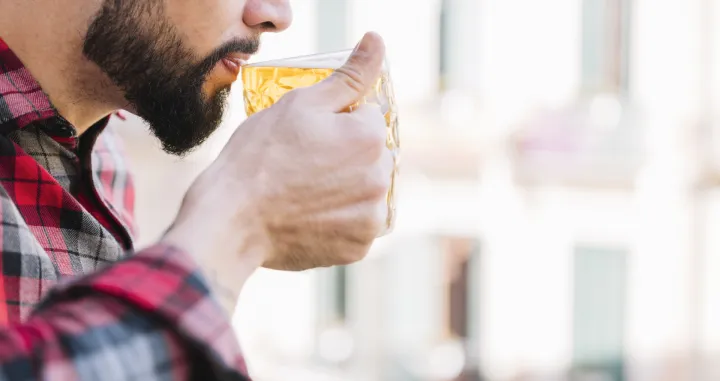 Tiho uništava organizam/Free Pik