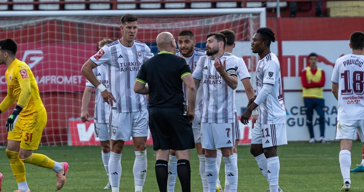 Haris Halkić i fudbaleri Sarajeva (FOTO: FK Sarajevo)