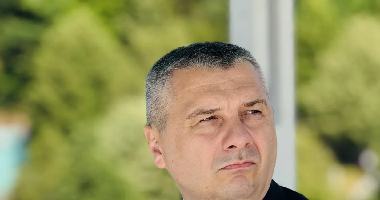 Nerin Dizdar u Potočarima 11. jula 2025.//