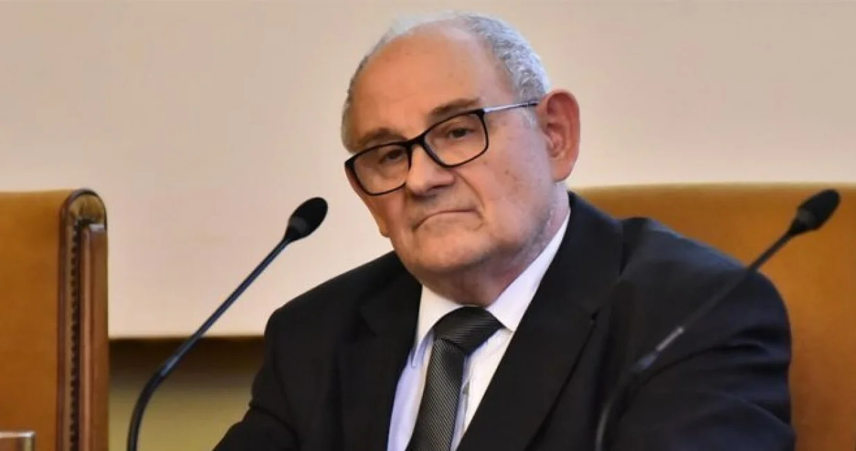 Kosta Čavoški, član SANU-a/Srna