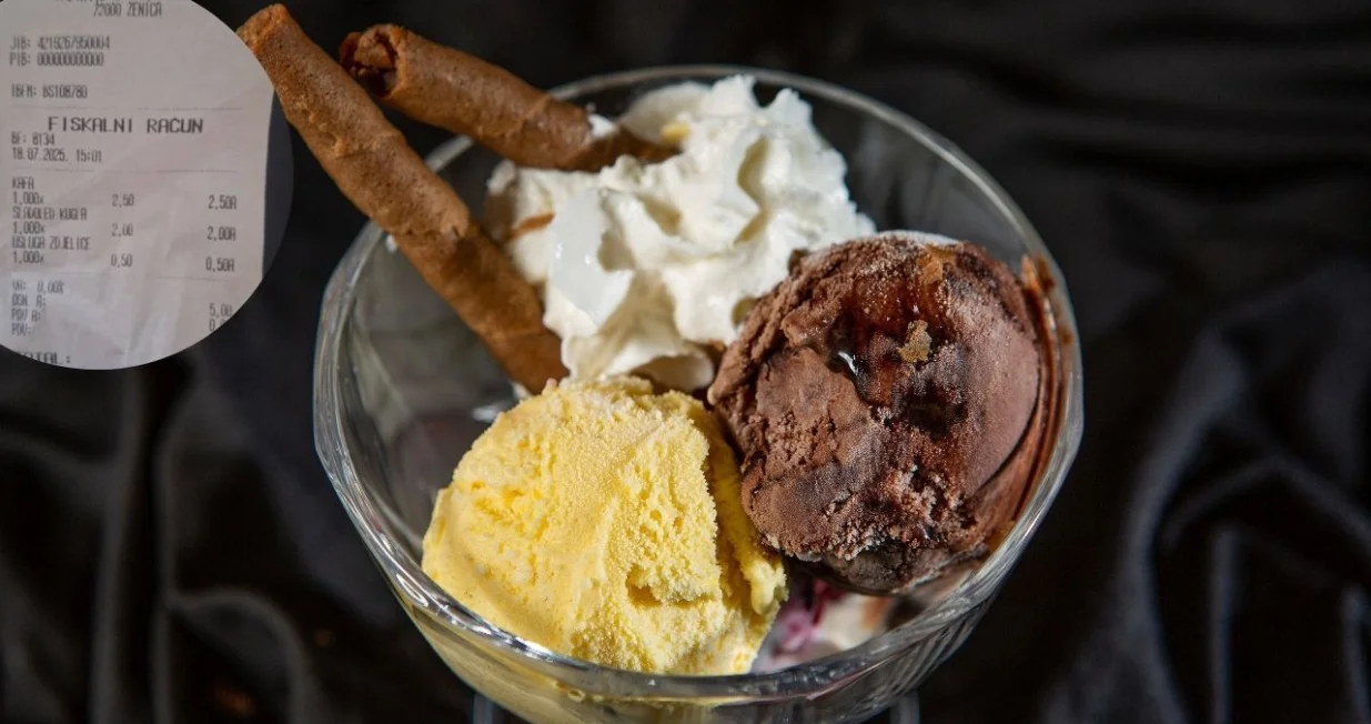 Sladoled u zdjelici koja je naplaćena u slastičarni/