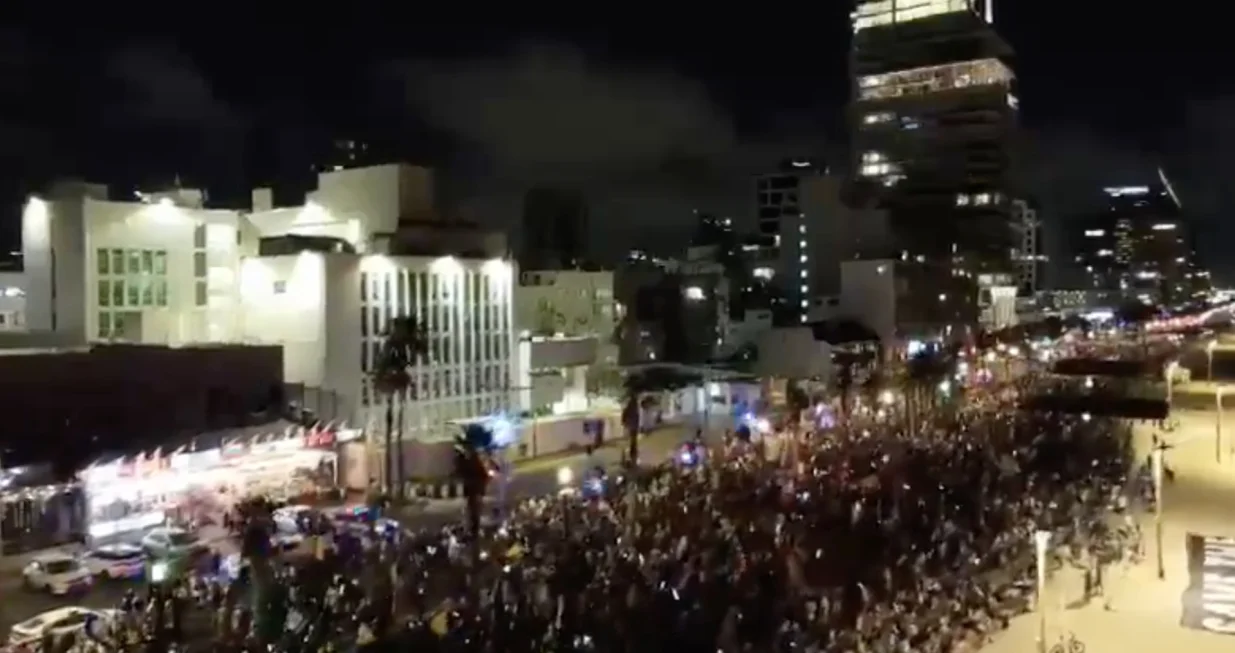 Protest u Tel Avivu/Streetwize