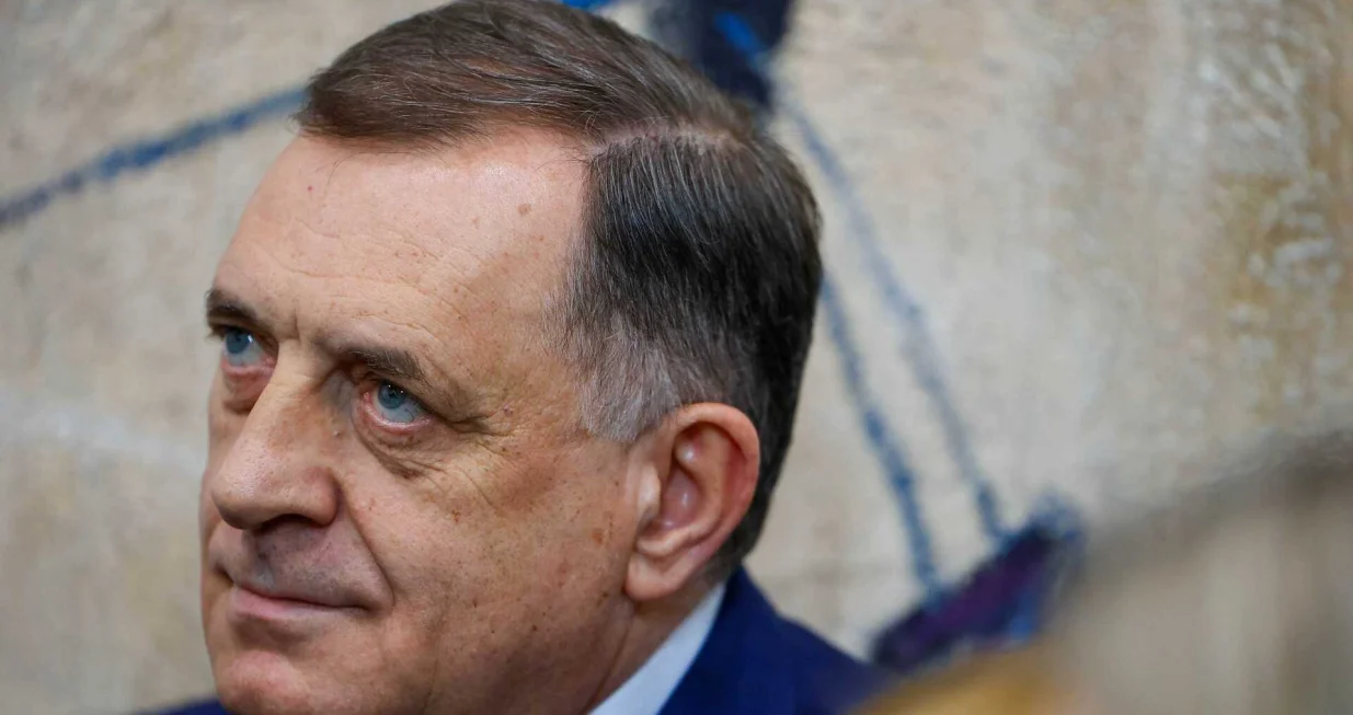 U Istočnom Sarajevu, 24. aprila 2025. godine, predsjednik bosanskohercegovačkog entiteta RS Milorad Dodik svečano je otvorio zgradu Rektorata i Muzičke akademije Univerziteta u Istočnom Sarajevu/Damir Deljo