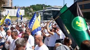 Protesti zeničkih rudara ispred Vlade FBiH/Damir Deljo