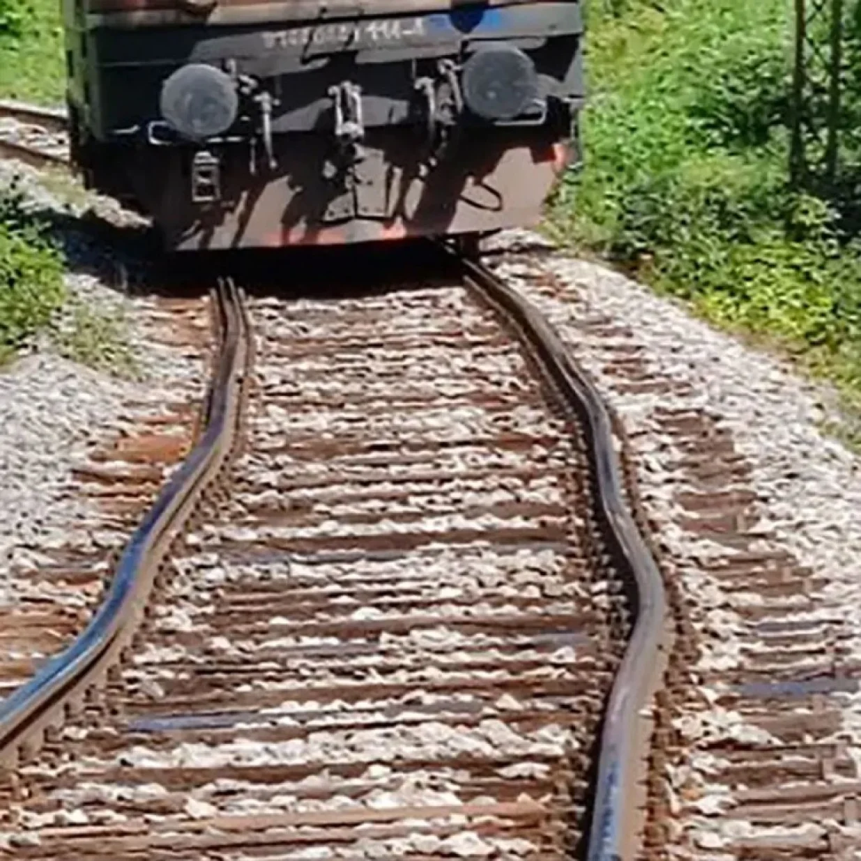 Šine iskrivljene zbog vrućina/Atv