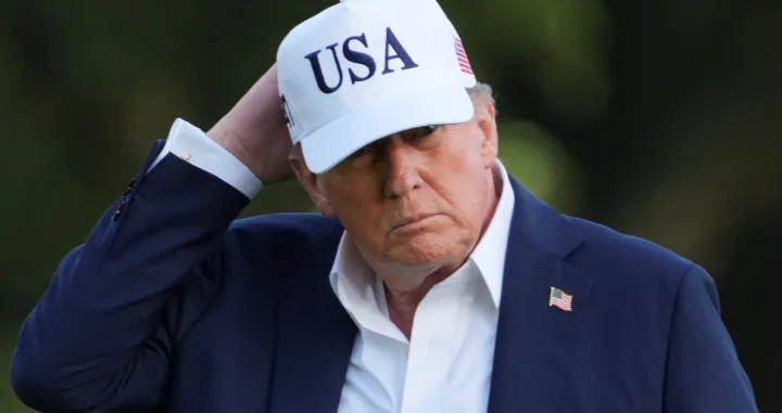 U.S. President Donald Trump walks after disembarking Marine One as he arrives at the White House in Washington, D.C., U.S., July 6, 2025. REUTERS/Ken CedenoвЂЁ/Ken Cedeno