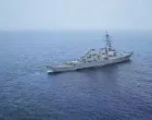 USS Fitzgerald, Omansko more, zamalo sukob /X