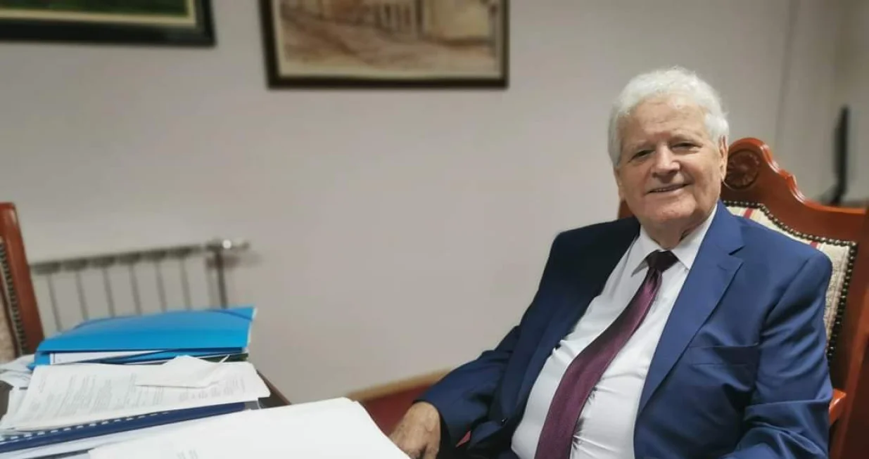 Fikret Abdić jučer na radnom mjestu/