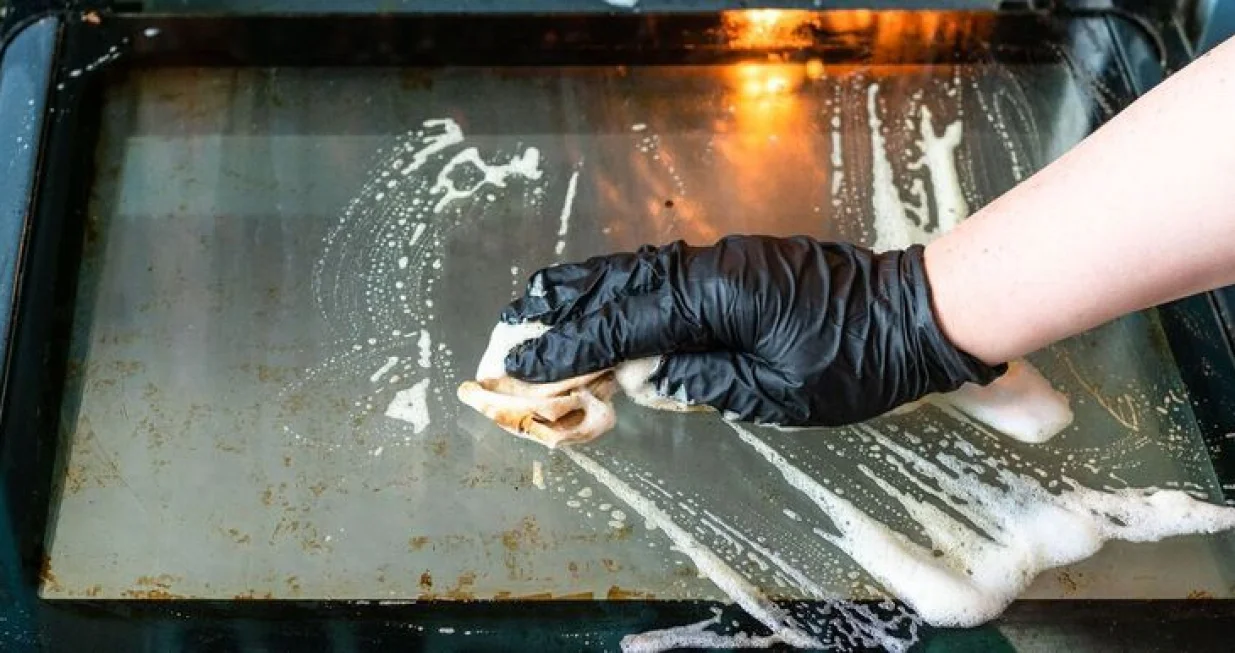 Staklo na rerni sija kao novo/Pinterest