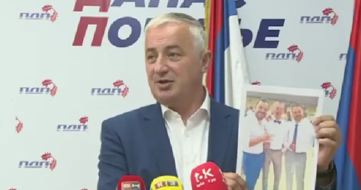 Branislav Borenović, press konferencija, Srđan Amidžić i advokati Viaducta/Prtsc