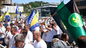 Protesti zeničkih rudara ispred Vlade FBiH/Damir Deljo