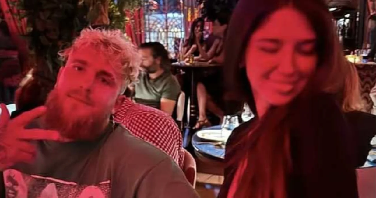 Đina Džinović i američki youtuber i bokser Jake Paul/Prtsc