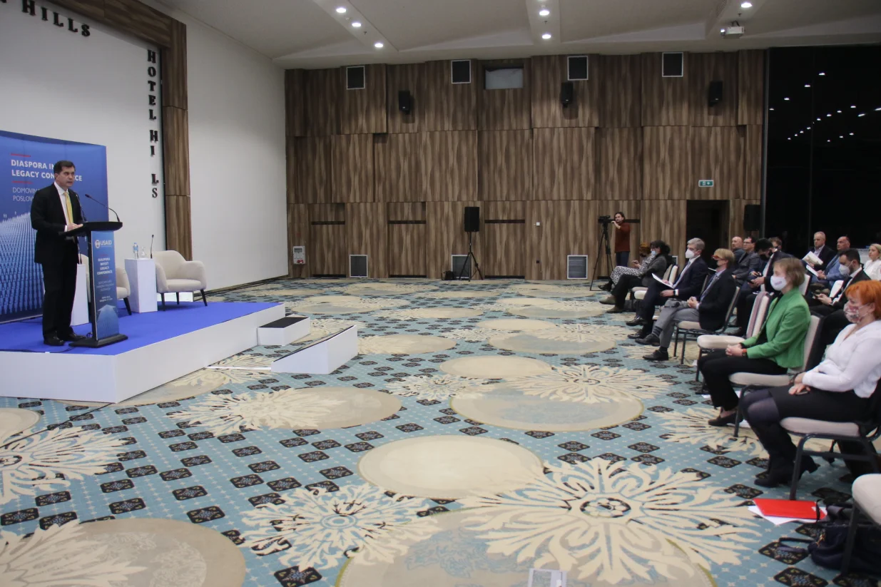  Završna konferencija Američke agencije za međunarodni razvoj (USAID) petogodišnjeg projekta "Dijaspora Invest", a konferenciju će otvoriti ambasador SAD u BiH Eric Nelson/Senad Gubelić