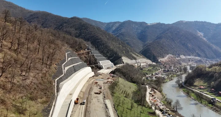 Dionica Vranduk - Ponirak/Facebook/Autoceste Fbih