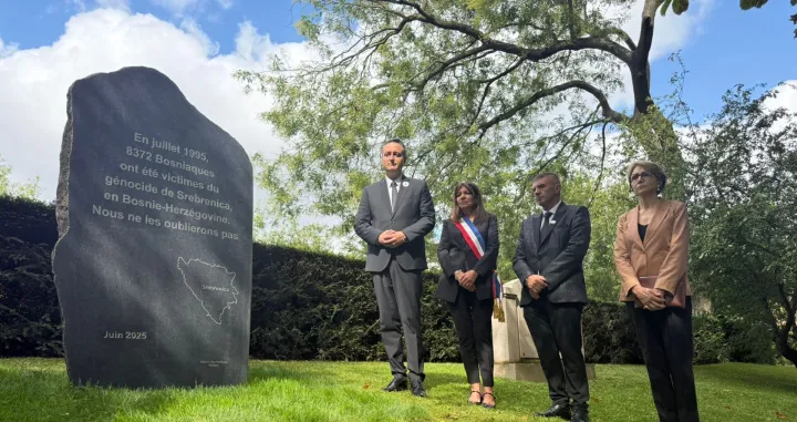 Otvaranje spomen-obilježja žrtavama genocida u Srebrenici u Parizu (Francuska)//