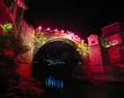 Mostar, Stari Most, bakljada, zataranje manifestacije Skokovi sa Starog Mostar/Anadolija