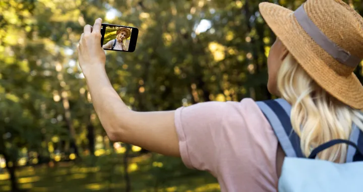 Greške koje uništavaju svaki selfie/Free Pik