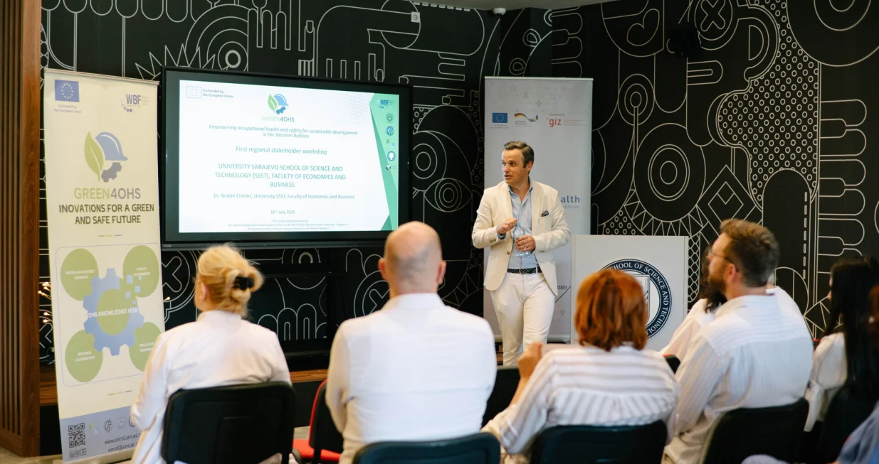 U Innovation laboratoriju Univerziteta Sarajevo School of Science and Technology (SSST) nedavno se okupila raznolika grupa učesnika i partnera u okviru projekta Green4OHS [1]/