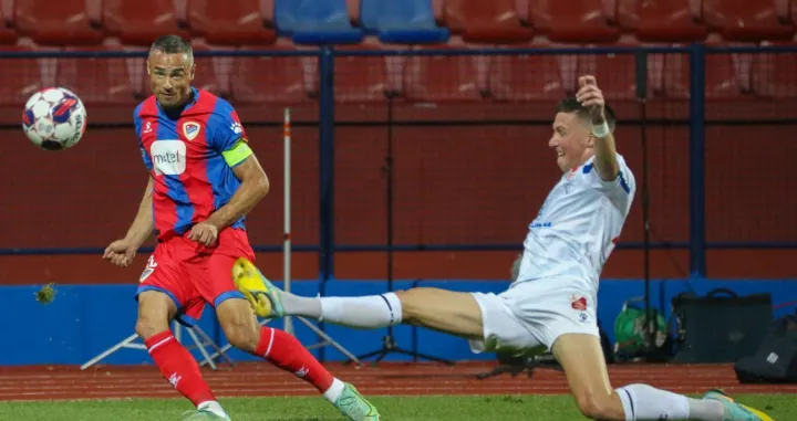 Borac - IgmanZoran KvržićEdis Buturović