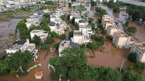 Poplave su uzrokovale velike žrtve, kao i materijalnu štetu/KMG/
