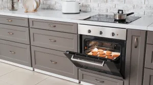 šporet, rerna, kuhinja/