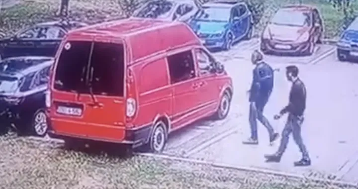 Pokušaj krađe vozila/Crna Hronika