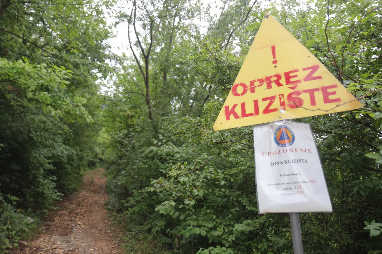 Curine njive juli/Senad Gubelić