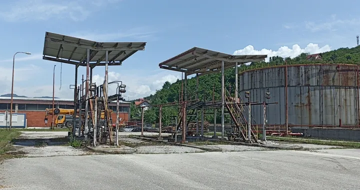 Naftni terminal rekonstrukcija/Didier Torche