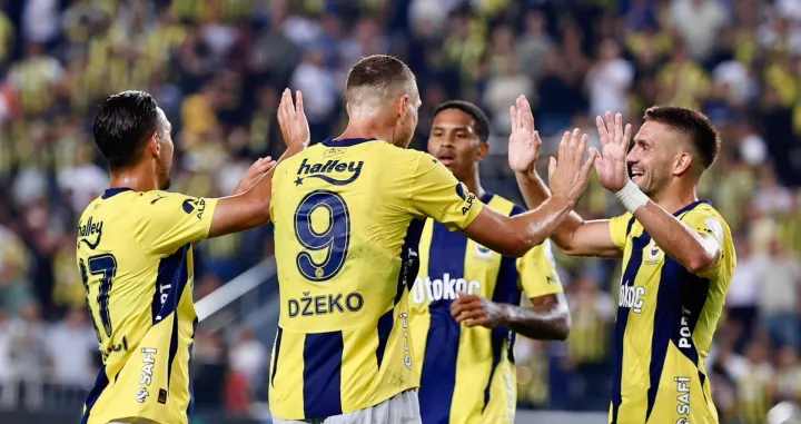 Edin DžekoDušan TadićJayden Oosterwolde