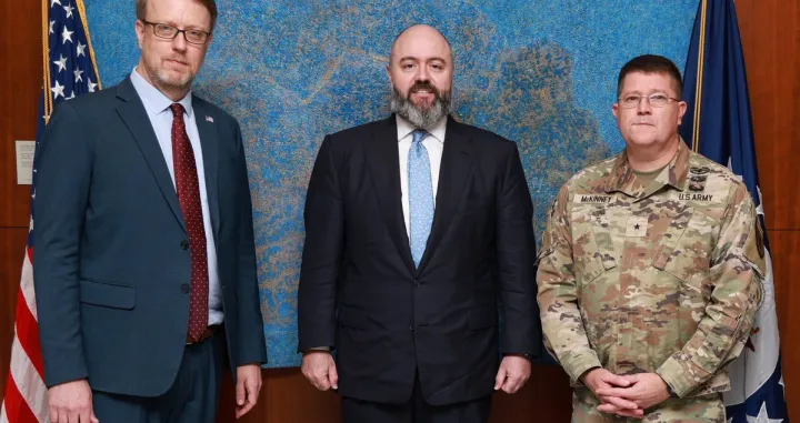 Koski sa Bakerom i McKinney-em/Ambasada Sad U Bih