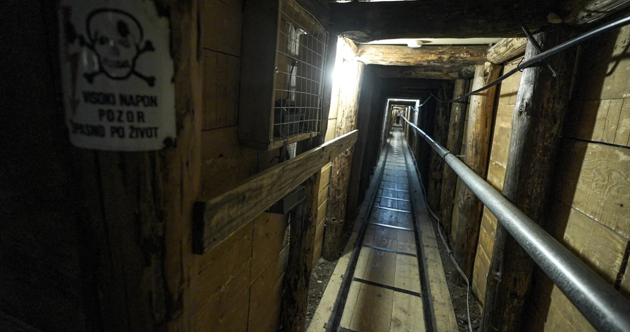 Godišnjica prokopavanja sarajevskog "Tunela spasa": Put nade kroz tamu opsade/Samır Jordamovıc