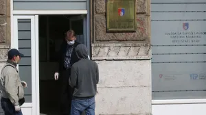 Služba za zapošljavanje kantona sarajevo biro stari grad./Senad Gubelić