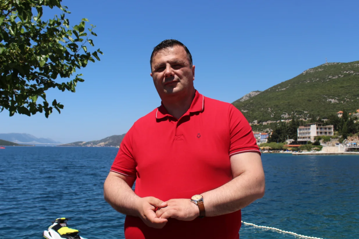 Dargan Jurković načlenik Neuma/Samra Tufek