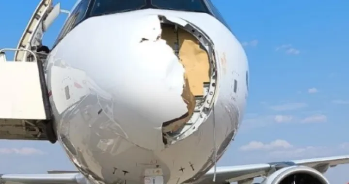 Avion ozbiljno oštećen/X.com//