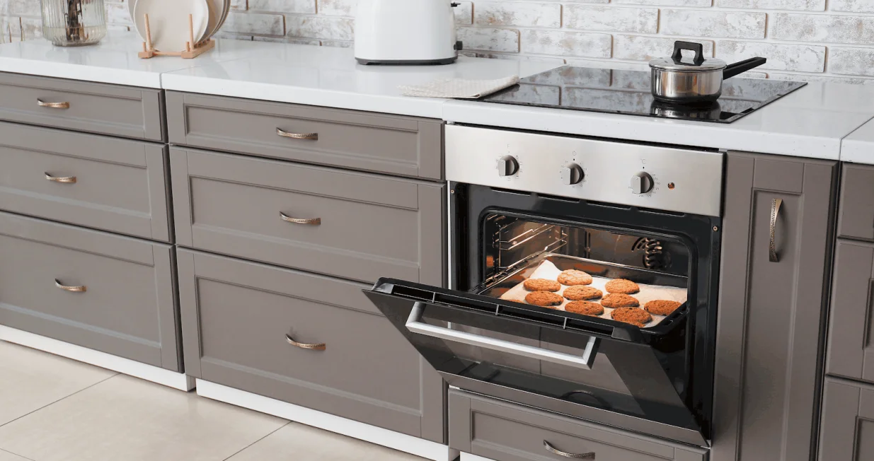 šporet, rerna, kuhinja/