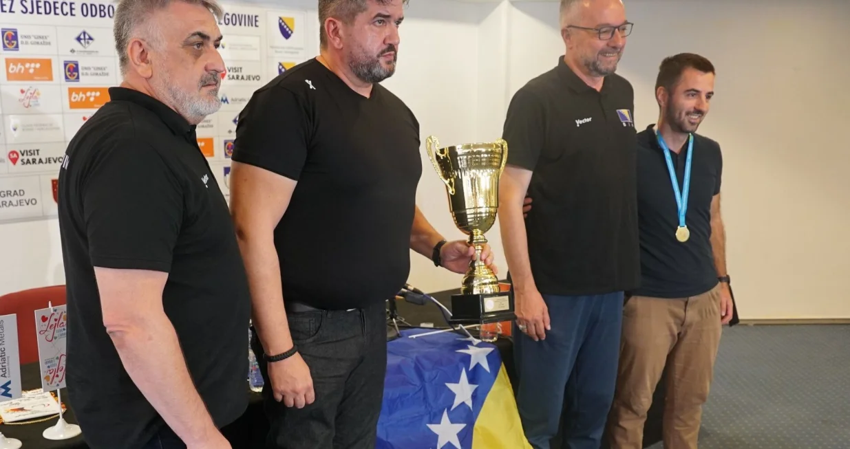 SARAJEVO, 5. augusta (FENA) - Konferencija za medije Saveza sjedeće odbojke Bosne i Hercegovine, nakon 12. titule prvaka na Evropskom prvenstvu u sjedećoj odbojci. (Foto FENA/Jasmin Hasečić)/Foto: 