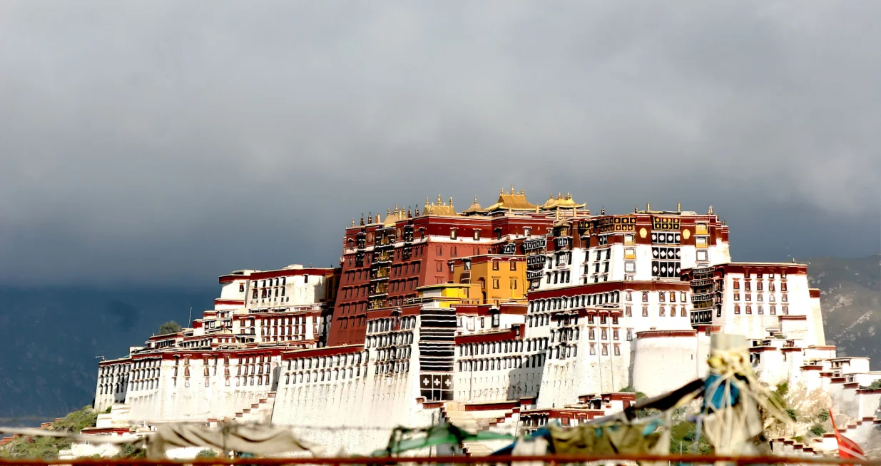 Autonomni region Tibet ostvario historijske ekonomske i društvene uspjehe tokom 60 godina/