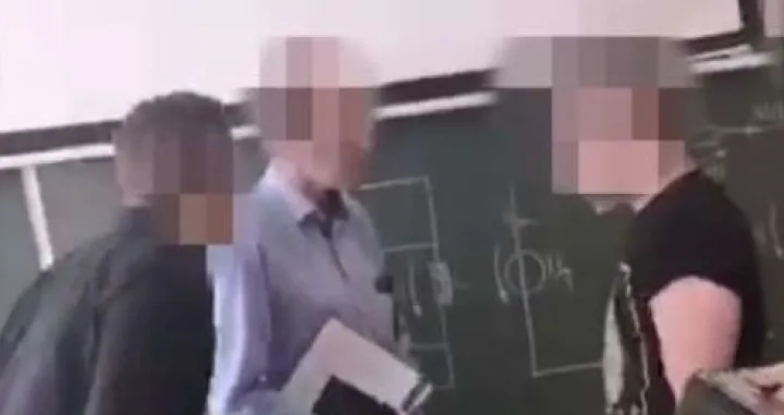 Napad na nastavnika/Ilustracija/